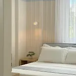 Elegant Apartment - Beachside Riviera New *