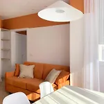 Apartment Elegant Apartment - Beachside Riviera New Durrës