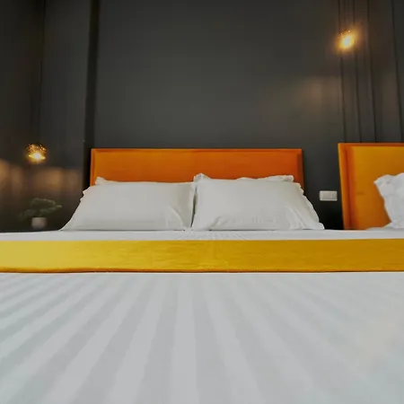 Elegant Apartment - Beachside Riviera New