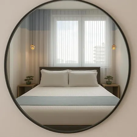 Elegant - Beachside Riviera New