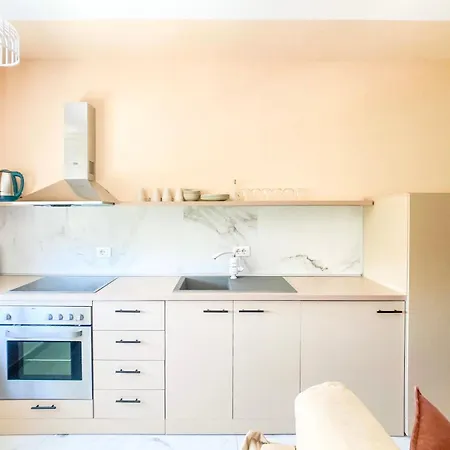 Elegant - Beachside Riviera New 아파트 Durrës