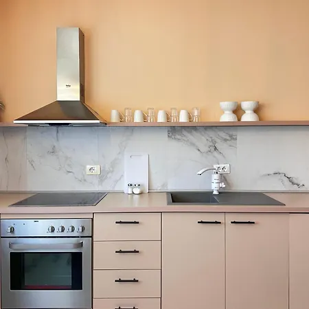 Elegant - Beachside Riviera New *