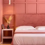 Elegant Apartment - Beachside Riviera New