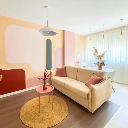 Colorful By The Sea - 1 Min From The Durres