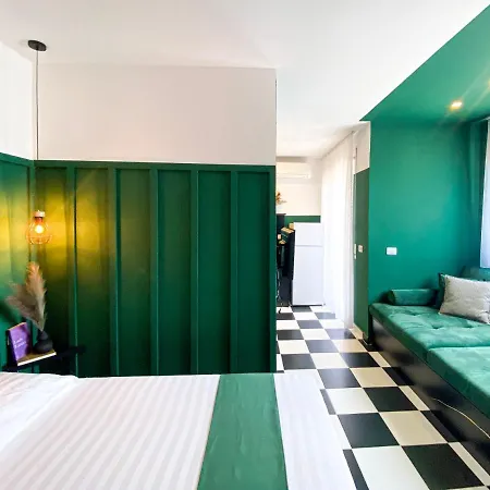 Colorful By The Sea - 1 Min From The Apartment Durres