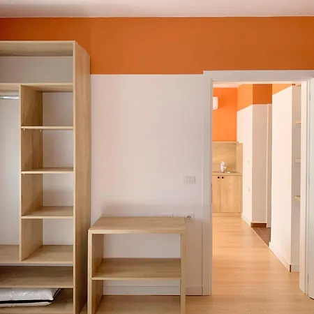 Colorful By The Sea - 1 Min From The Apartment Durres