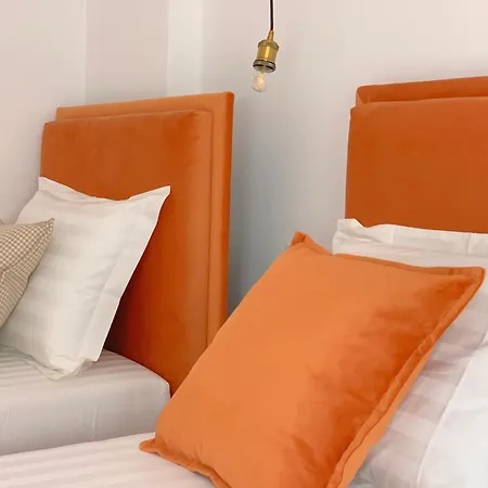 Colorful By The Sea - 1 Min From The Apartment Durres