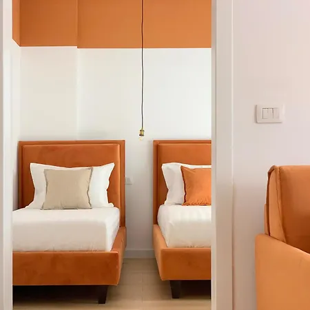 Apartment Colorful By The Sea - 1 Min From The